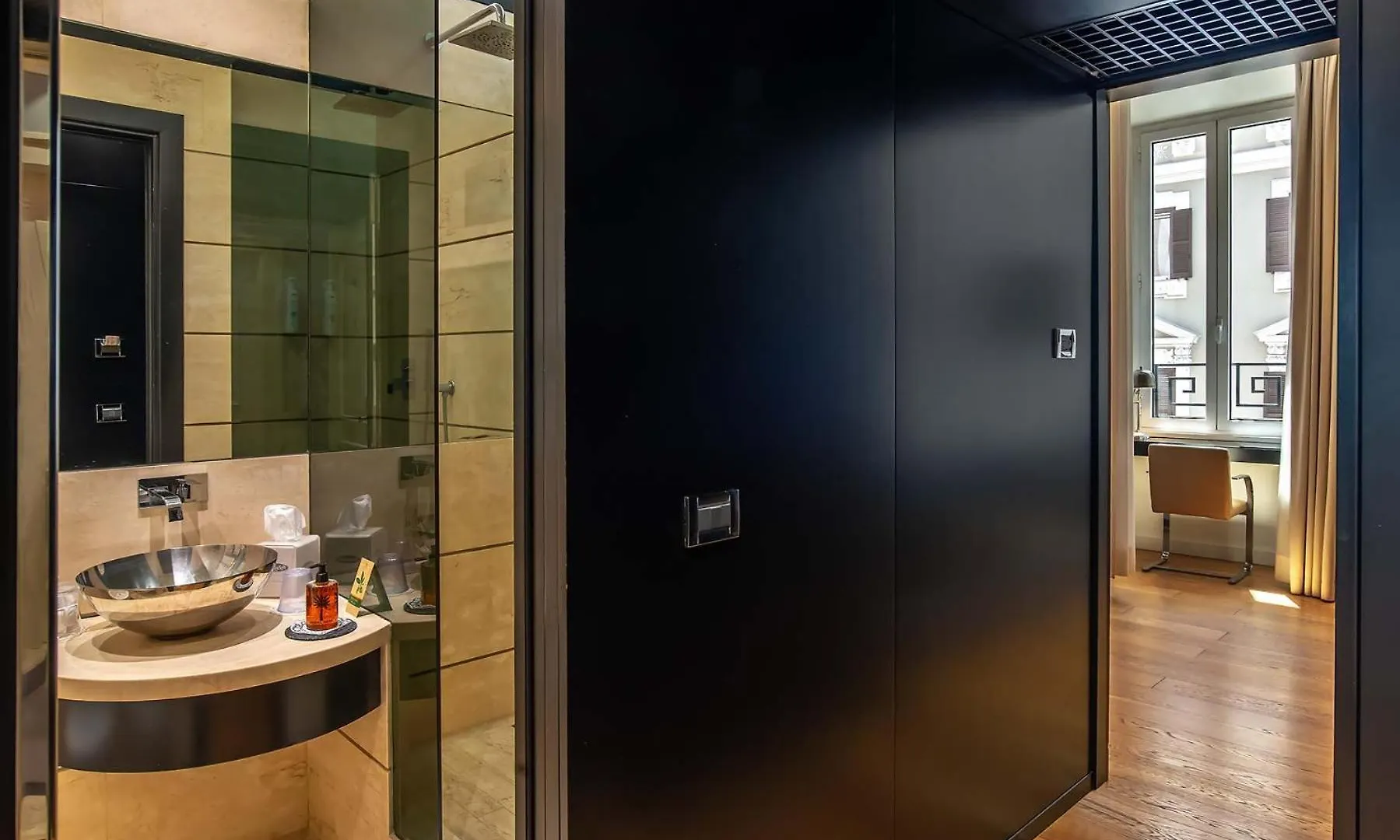 Hotel Isa Roma 4*,