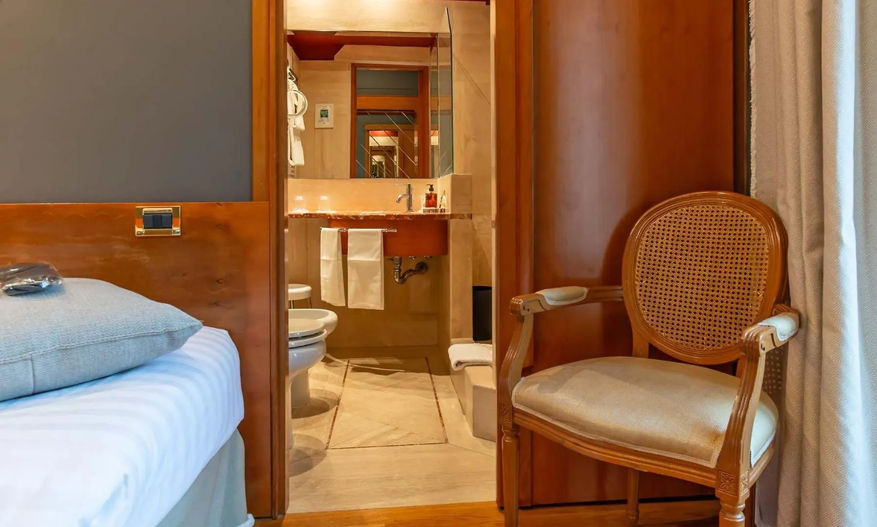 Hotel Isa Rome